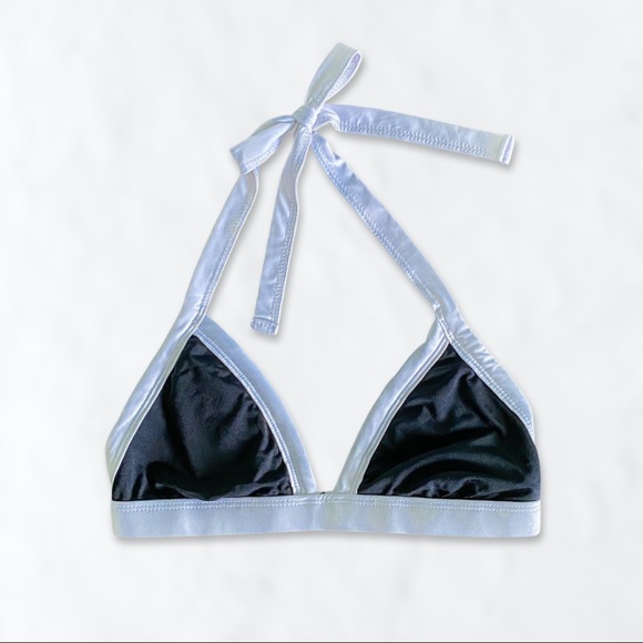 Xhilaration Other - 🚫SOLD🚫 Xhilaration Black & White Tie Bikini Top